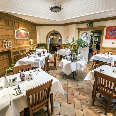 Mc Kevitts Village 2* Carlingford
