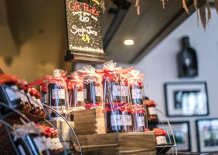 Hotel Mc Kevitts Village 2*