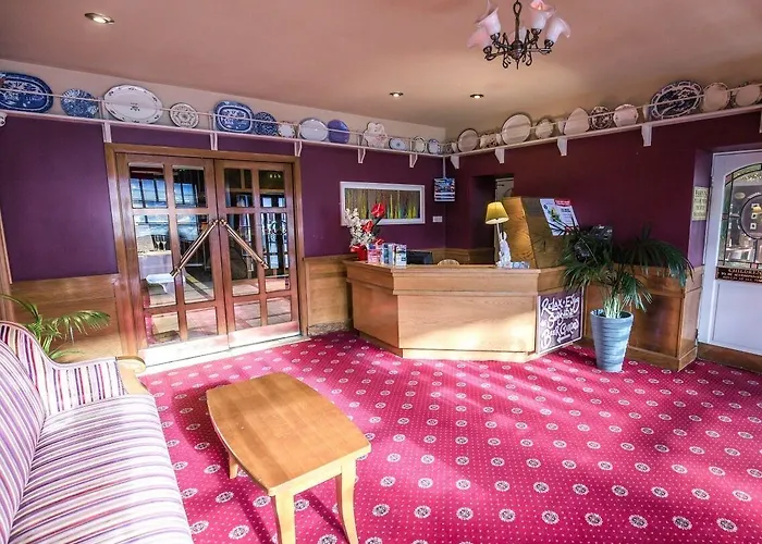 Mc Kevitts Village Hotel 2*