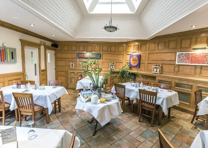 Mc Kevitts Village Hotel