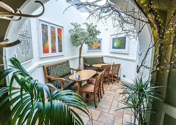 Hotel Mc Kevitts Village 2*