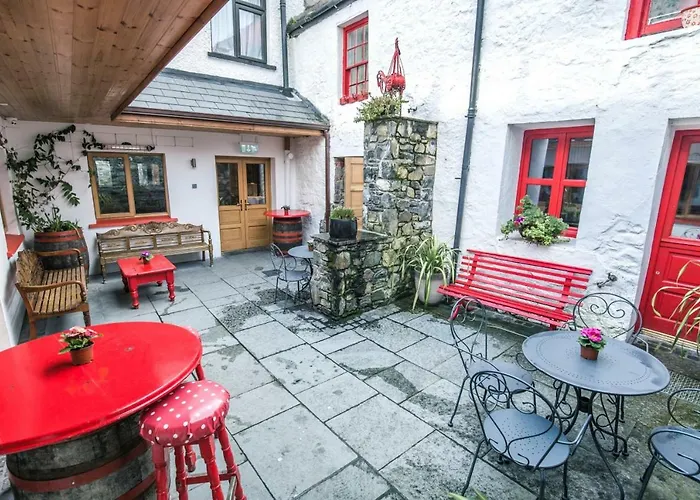 Hotel Mc Kevitts Village 2*